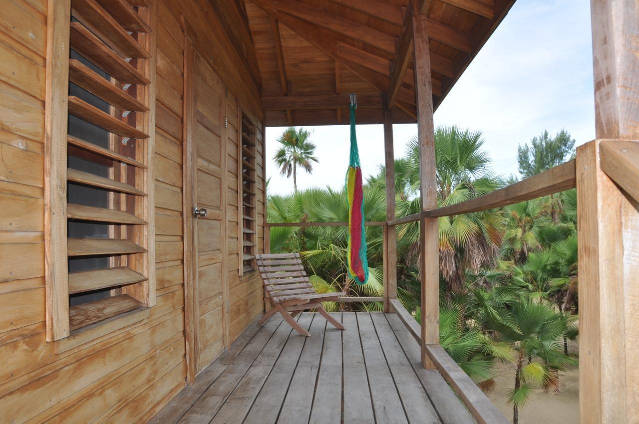 Sabal Beach 호텔 Monkey River Town 객실 사진